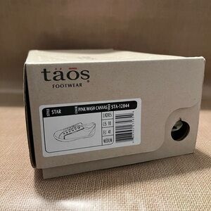 GUC Taos sneakers